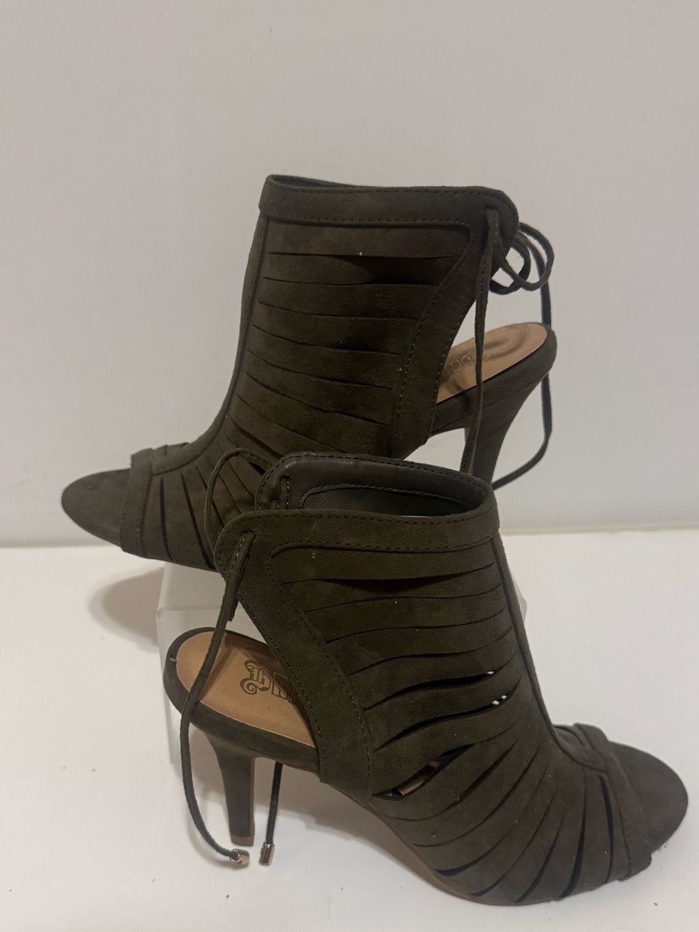 Brash Olive Cutout Lace-Back Stiletto Sandals; Sz 6.5 [MSRP $30] BOGO*
